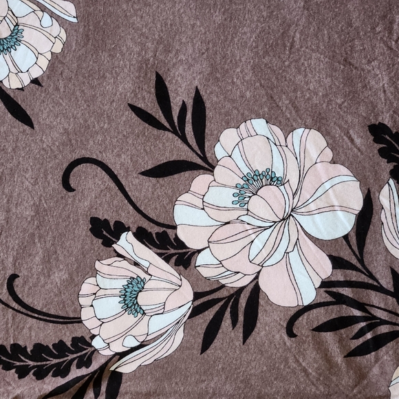 NWT SOMA Embraceable Cool Nights pajama set Size XS Colors mocha and Mochachino - Picture 10 of 11